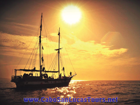 Private Sunset Sailing Charter